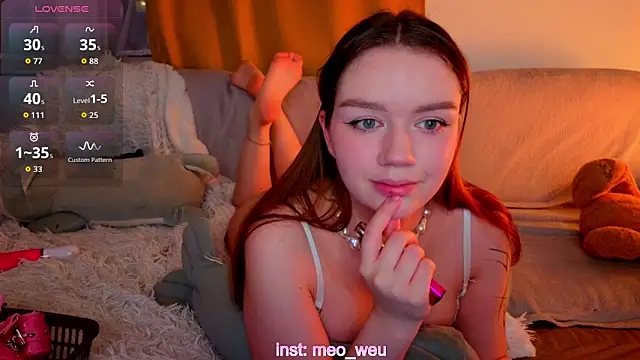 Snapshot of Jiaalisaa chatting on October 17, 2025, 5:37 pm Jiaalisaa online show from October 17, 2025, 5:37 pm