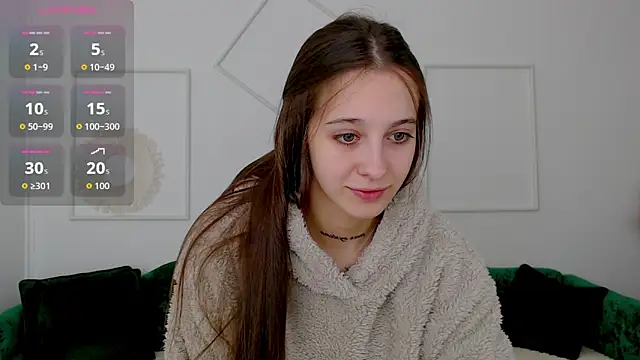 Snapshot of Little_cherryy__ chatting on October 6, 2025, 6:25 am Little cherryy online show from October 6, 2025, 6:25 am