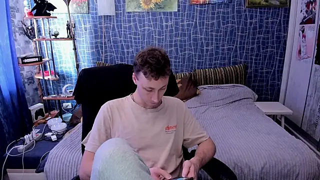 Snapshot of CuteBoy228 chatting on March 21, 2026, 12:42 pm CuteBoy228 online show from March 21, 2026, 12:42 pm