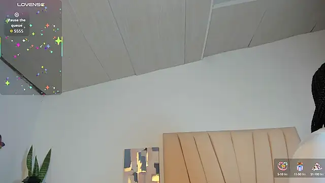 Snapshot of Sophia_Ebony chatting on September 30, 2025, 12:55 pm Sophia Ebony online show from September 30, 2025, 12:55 pm