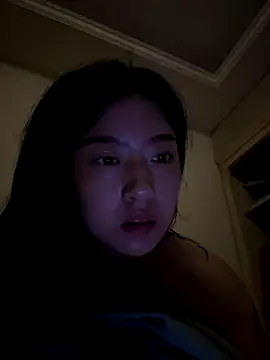 Olivia-l online show from October 10, 2025, 6:31 pm