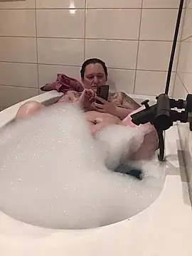 Snapshot of Ich-eben123 chatting on February 26, 2026, 8:31 pm Ich-eben123 online show from February 26, 2026, 8:31 pm