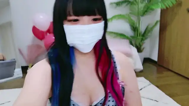 Snapshot of Nyan_love_ch chatting on November 13, 2025, 10:41 am Nyan love ch online show from November 13, 2025, 10:41 am