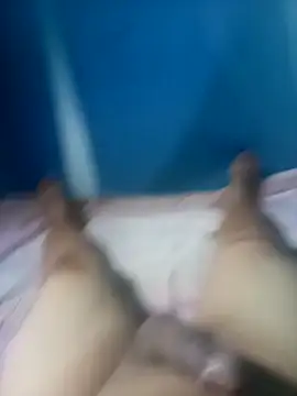 cora08 online show from November 11, 2025, 9:20 pm