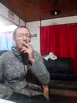 Snapshot of elpolaquin chatting on May 30, 2026, 9:20 pm elpolaquin online show from May 30, 2026, 9:20 pm