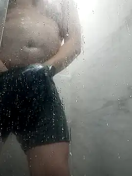 BigCristh79 online show from November 9, 2025, 7:18 pm