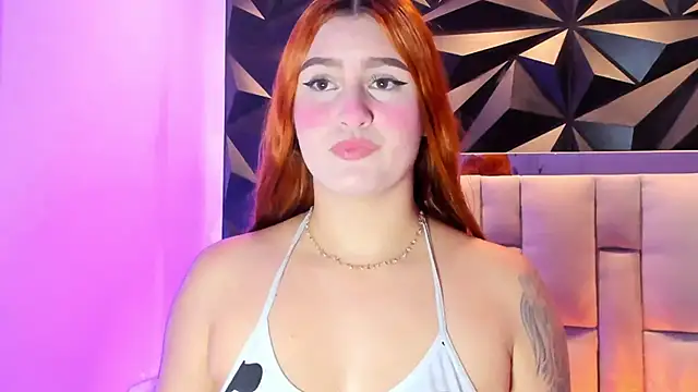 Snapshot of megan_whitee__ chatting on February 10, 2026, 1:59 am megan whitee online show from February 10, 2026, 1:59 am