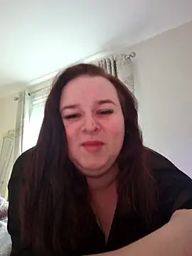 Snapshot of Curvaceouscarla chatting on January 12, 2026, 10:00 am Curvaceouscarla online show from January 12, 2026, 10:00 am