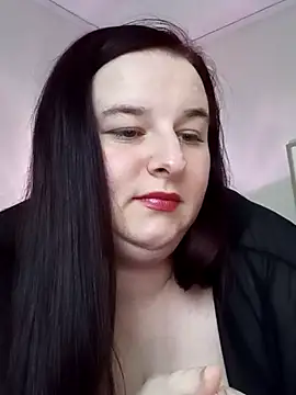 Snapshot of Curvaceouscarla chatting on November 6, 2025, 2:32 pm Curvaceouscarla online show from November 6, 2025, 2:32 pm