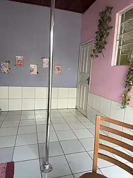 Snapshot of CamillyBlum chatting on October 31, 2025, 2:35 pm CamillyBlum online show from October 31, 2025, 2:35 pm