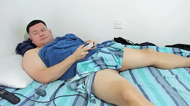 Snapshot of fuckynations chatting on May 25, 2026, 1:05 am fuckynations online show from May 25, 2026, 1:05 am