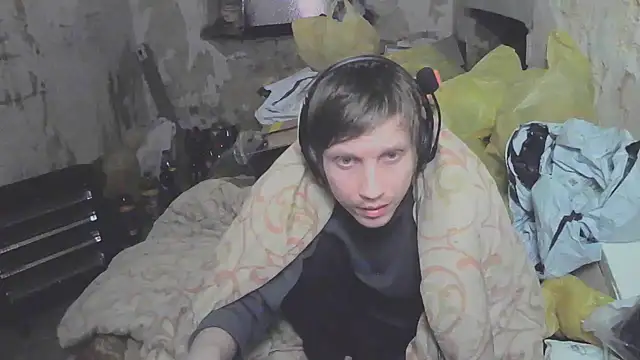 makarov1993 online show from April 30, 2026, 5:47 am