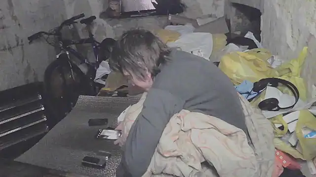makarov1993 online show from May 9, 2026, 4:05 am