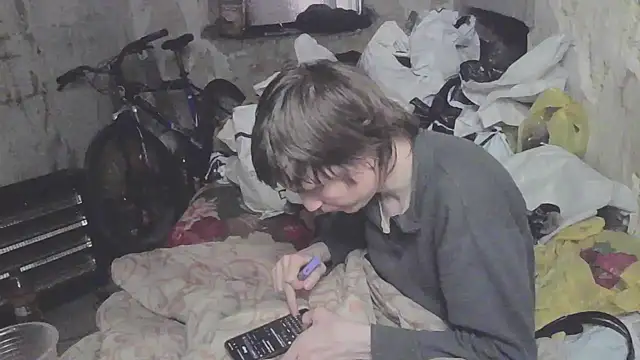 makarov1993 online show from May 19, 2026, 1:56 am