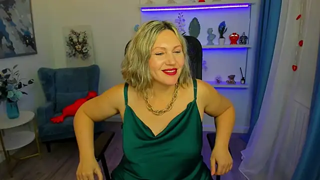 Snapshot of NinaStarle chatting on February 17, 2026, 1:08 pm NinaStarle online show from February 17, 2026, 1:08 pm