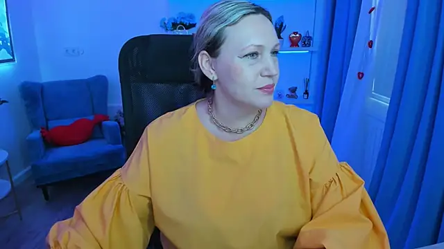 Snapshot of NinaStarle chatting on February 19, 2026, 11:29 am NinaStarle online show from February 19, 2026, 11:29 am