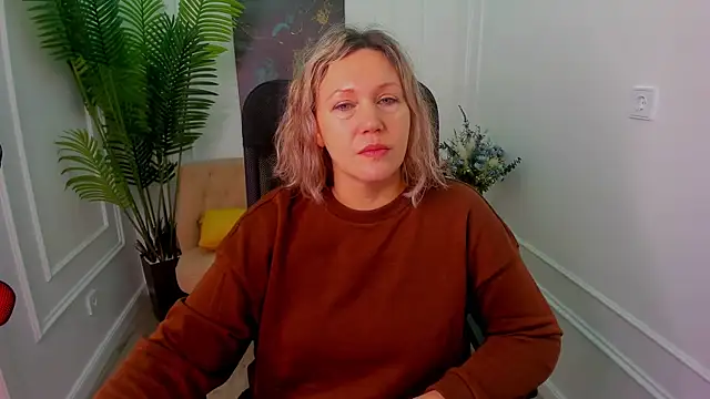 Snapshot of NinaStarle chatting on January 12, 2026, 4:30 am NinaStarle online show from January 12, 2026, 4:30 am