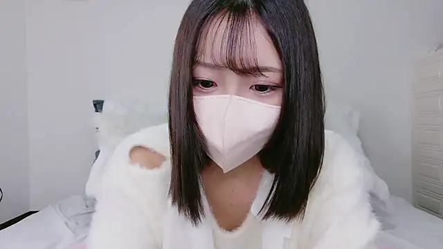 ito 05 online show from December 1, 2025, 9:32 am