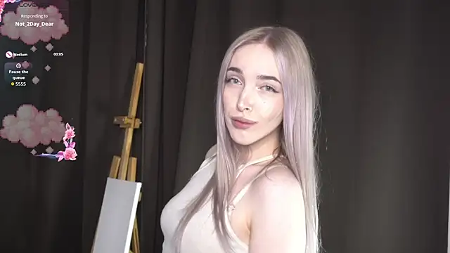 Snapshot of MaeEversley chatting on September 10, 2025, 7:07 am MaeEversley online show from September 10, 2025, 7:07 am