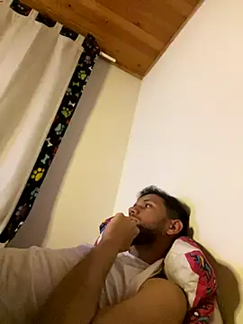 Michaell Spinelly online show from September 14, 2025, 3:29 am