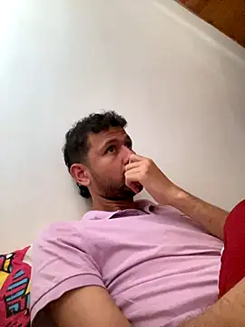 Michaell Spinelly online show from September 9, 2025, 5:22 pm