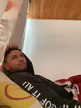 Michaell Spinelly online show from February 18, 2026, 6:48 pm