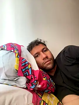 Michaell Spinelly online show from September 8, 2025, 4:39 pm