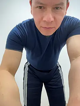 Manu0586 online show from November 19, 2025, 11:10 am