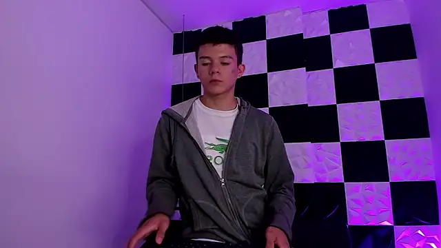 Snapshot of AndyFame1 chatting on October 11, 2025, 7:04 pm AndyFame1 online show from October 11, 2025, 7:04 pm