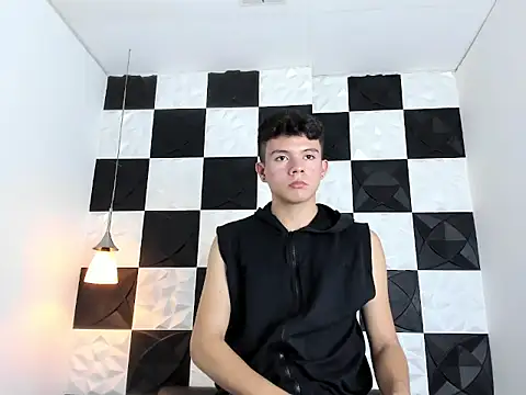 Snapshot of AndyFame1 chatting on November 18, 2025, 6:55 pm AndyFame1 online show from November 18, 2025, 6:55 pm