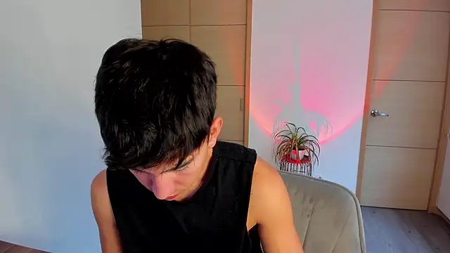 Snapshot of sweettaaron01 chatting on September 30, 2025, 5:19 pm sweettaaron01 online show from September 30, 2025, 5:19 pm