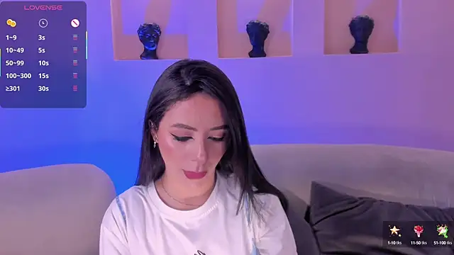 Snapshot of IsabellaMoreau chatting on September 20, 2025, 7:52 pm IsabellaMoreau online show from September 20, 2025, 7:52 pm