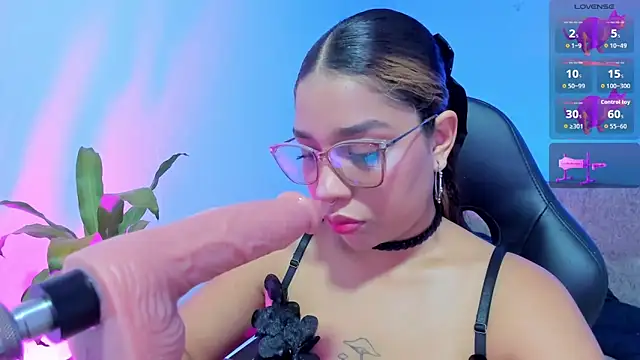 giselle upp online show from April 5, 2026, 1:34 am