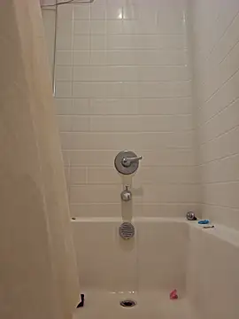 longblacklong online show from September 19, 2025, 12:31 pm