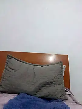 florecita 69 online show from September 29, 2025, 1:17 pm