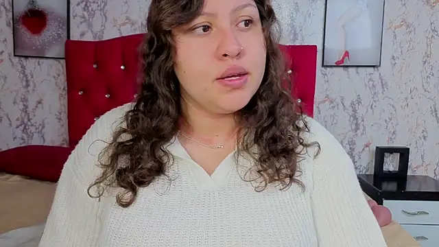 Larissa Antonella online show from December 23, 2025, 4:01 am