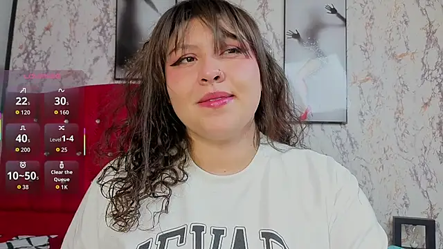 Snapshot of Larissa_Antonella chatting on November 21, 2025, 3:38 am Larissa Antonella online show from November 21, 2025, 3:38 am