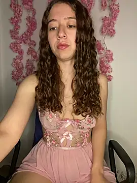 -rosi online show from April 12, 2026, 1:42 am