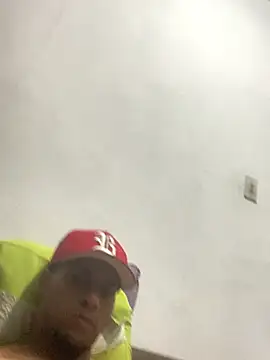 Snapshot of freedmar chatting on November 19, 2025, 2:33 am freedmar online show from November 19, 2025, 2:33 am