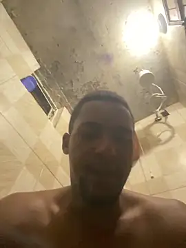 Snapshot of freedmar chatting on December 16, 2025, 5:50 pm freedmar online show from December 16, 2025, 5:50 pm