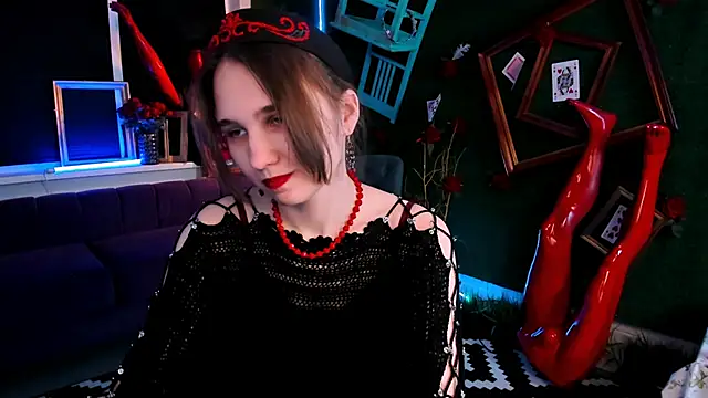 Snapshot of TessaMill chatting on November 15, 2025, 9:02 am TessaMill online show from November 15, 2025, 9:02 am