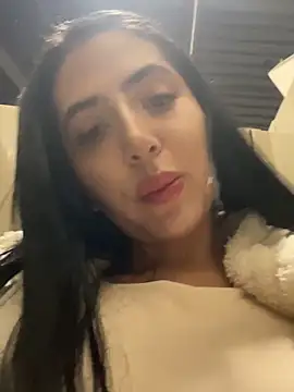 Snapshot of oh_nina chatting on November 5, 2025, 11:52 pm oh nina online show from November 5, 2025, 11:52 pm