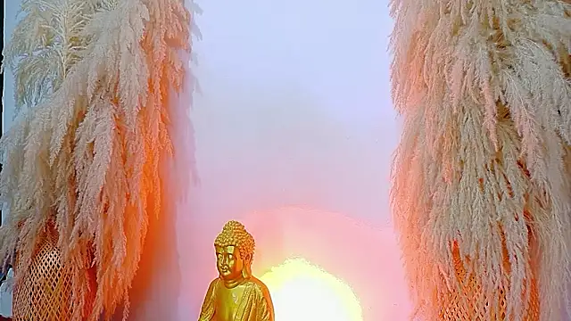 Snapshot of JulietaDavis chatting on March 13, 2026, 9:36 am JulietaDavis online show from March 13, 2026, 9:36 am