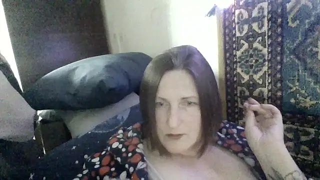 Snapshot of AllaSowinskaya chatting on April 29, 2026, 10:52 am AllaSowinskaya online show from April 29, 2026, 10:52 am