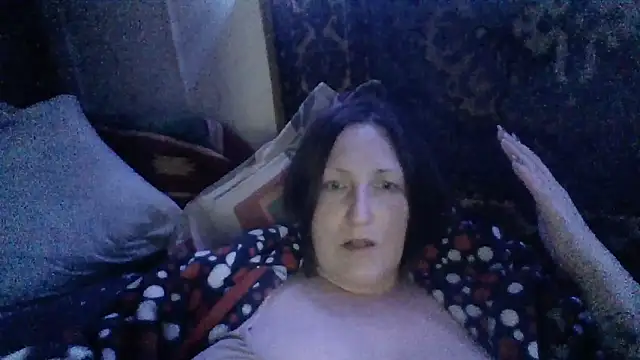 Snapshot of AllaSowinskaya chatting on March 18, 2026, 2:19 pm AllaSowinskaya online show from March 18, 2026, 2:19 pm
