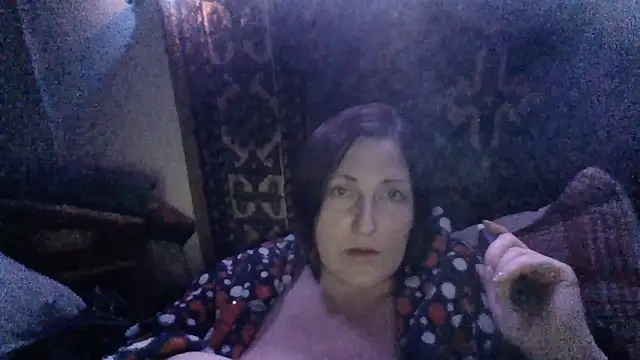 Snapshot of AllaSowinskaya chatting on April 18, 2026, 9:04 pm AllaSowinskaya online show from April 18, 2026, 9:04 pm