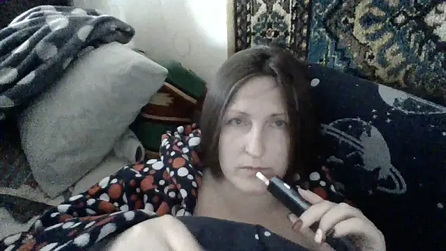 Snapshot of AllaSowinskaya chatting on March 5, 2026, 9:06 am AllaSowinskaya online show from March 5, 2026, 9:06 am
