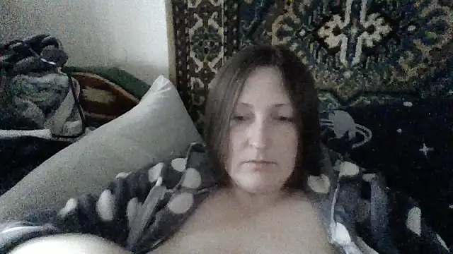 Snapshot of AllaSowinskaya chatting on November 9, 2025, 8:29 am AllaSowinskaya online show from November 9, 2025, 8:29 am