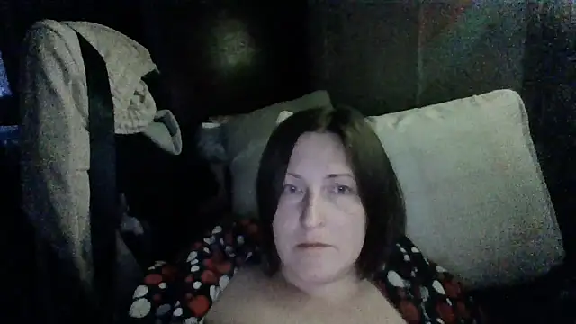 Snapshot of AllaSowinskaya chatting on April 23, 2026, 5:14 pm AllaSowinskaya online show from April 23, 2026, 5:14 pm