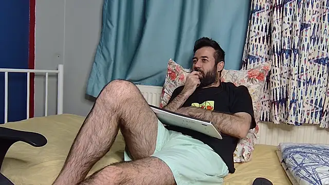 Snapshot of flydirty chatting on December 3, 2025, 6:40 pm flydirty online show from December 3, 2025, 6:40 pm